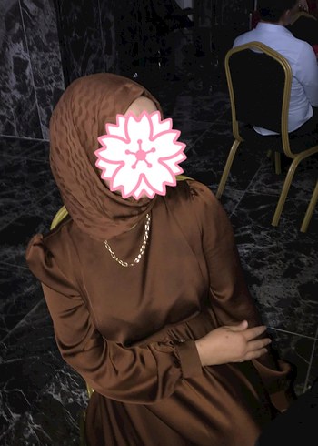 m Beden kahverengi Renk Uzun Kol, Yüksek Yakalı Kahverengi Salaş Elbise şalıyla birlikte