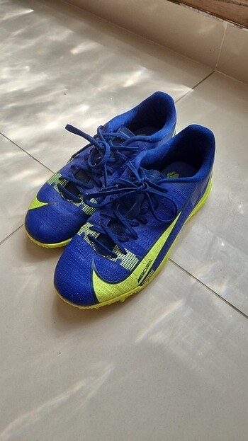 Nike Mercurial Futbol Ayakkabısı