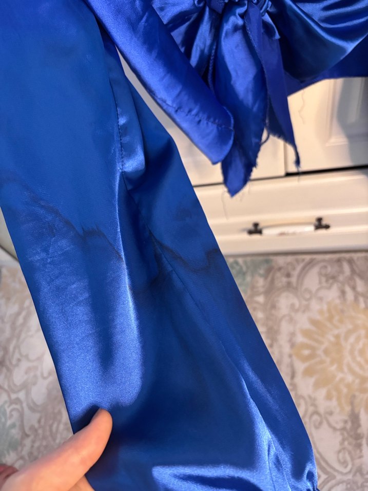 Parlak Mavi Drapeli İpek Bluz - Görsel 2
