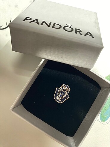 Beden Pandora Charm
