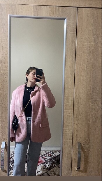 Pembe ceket