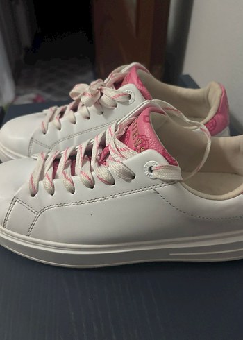 guess kadın ayakkabı - Görsel 3