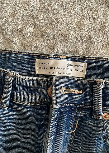 stradivarius slim mom fir jean - Görsel 2