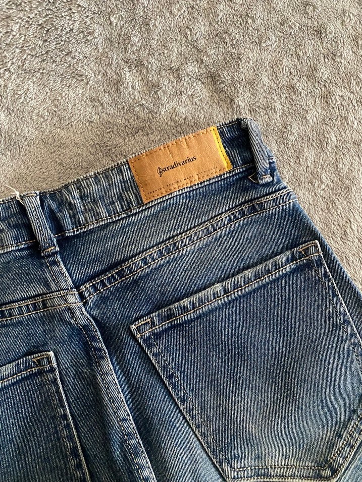 stradivarius slim mom fir jean - Görsel 4