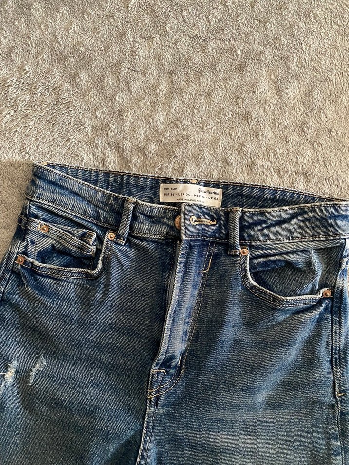 stradivarius slim mom fir jean - Görsel 3