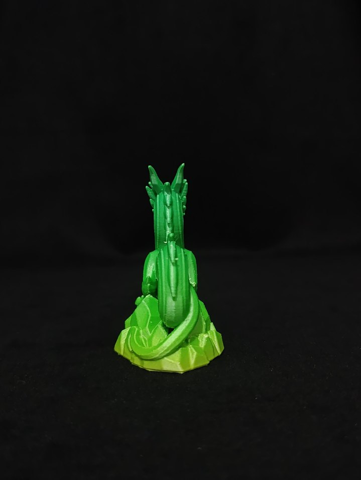 Renkli Yeşil Ejderha Aksiyon Figürü 3D - Görsel 2