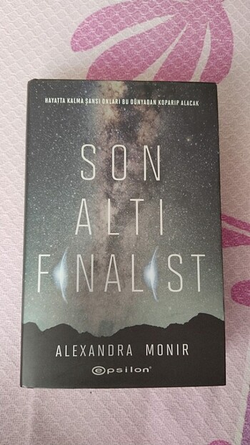 Son altı finalist Alexandra monir