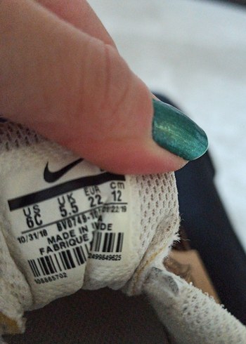 Cırt Cırtlı kız 
Çocuk Beyaz Spor Ayakkabı - Görsel 5