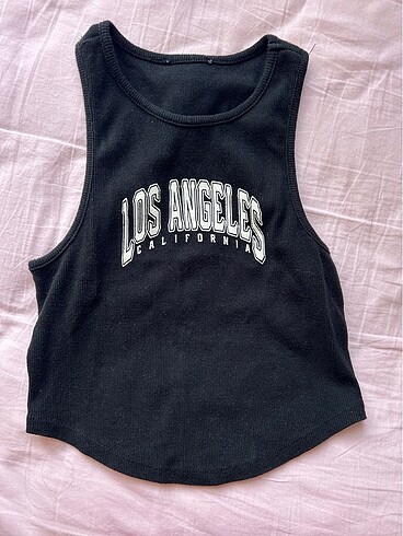 Siyah crop