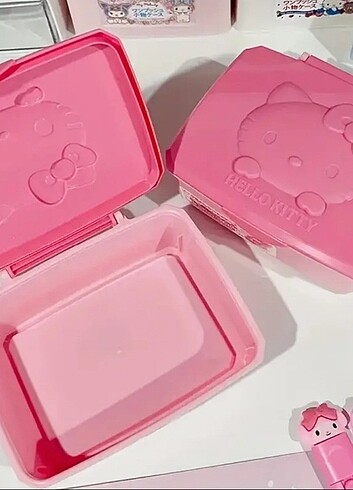  Hello kittyli kutu