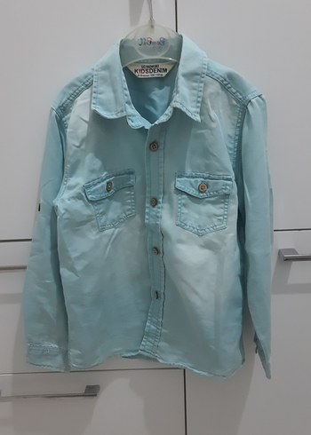 Erkek çocuk İki Gömlek ve bir yelek - Görsel 4