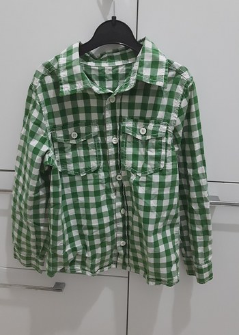 Erkek çocuk İki Gömlek ve bir yelek - Görsel 3