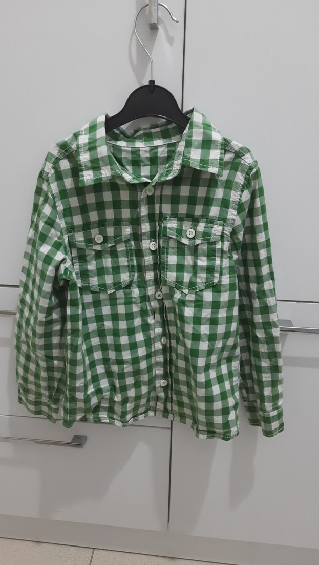 Erkek çocuk İki Gömlek ve bir yelek - Görsel 3