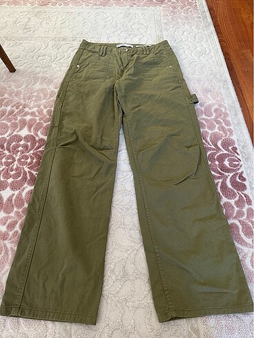 Bershka Haki Kumaş Pantolon Chino Carpenter Modeli