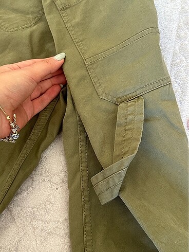 36 Beden Bershka Haki Kumaş Pantolon Chino Carpenter Modeli