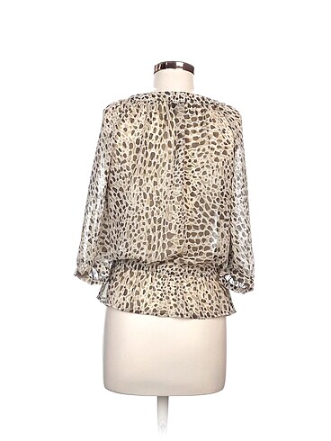 34 Beden H&M Bluz %70 İndirimli.