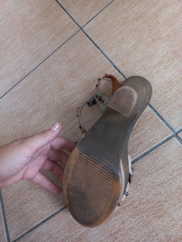 Bej  Tokalı Platform Ahşap Topuklu Kadın Sandalet - Görsel 5