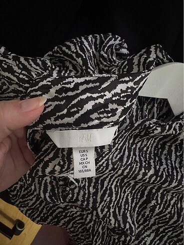 s Beden zebra desenli bluz
