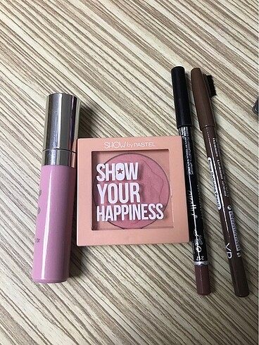 gloss+allık+dudak kalemleri