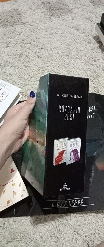 Beden Renk Rüzgarın sesi serisi ciltli imzalı