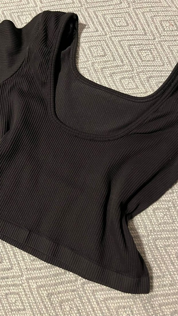 Kadın Arkası Açık Uzun Kollu Bluz - Görsel 2