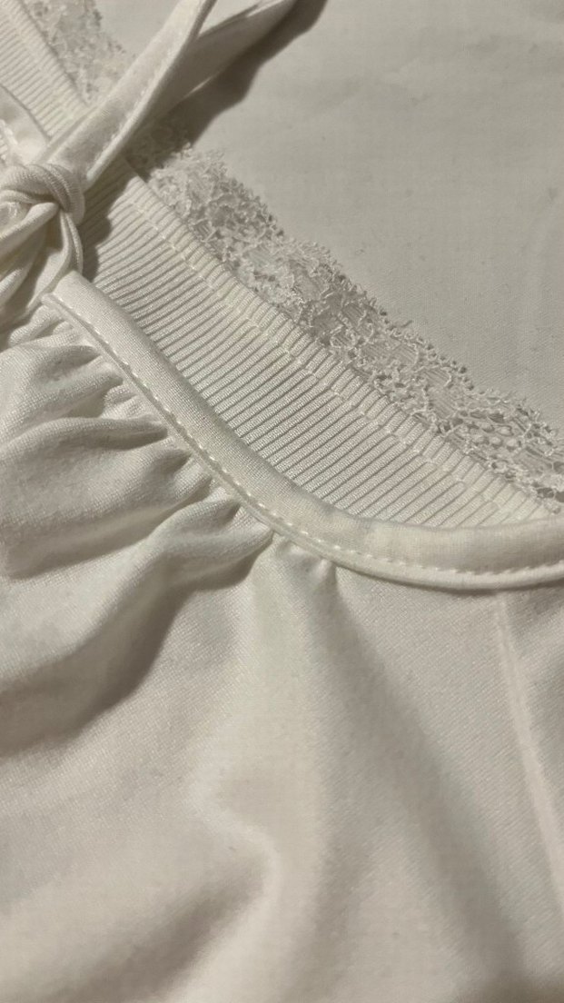 Dantelli Beyaz V Yaka Vintage Bluz - Görsel 2