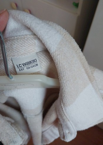 Bej Ekose Desenli Düğmeli Gömlek - Görsel 3