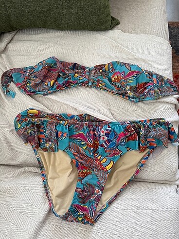 38 Beden çeşitli Renk Suwen bikini takımı