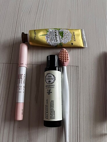 Makyaj malzemeleri - Görsel 5