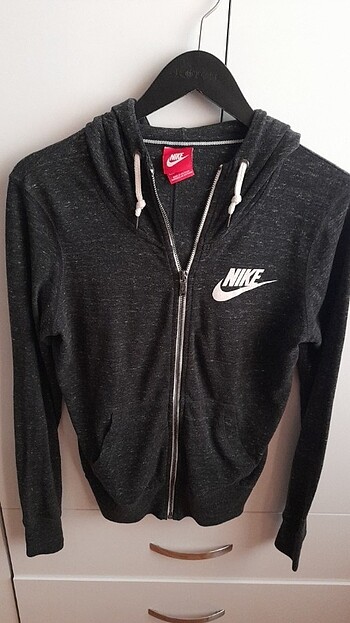 Nike eşofman üstü