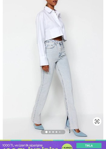 38 Beden mavi Renk Yırtmaçlı yüksek bel flare jeans