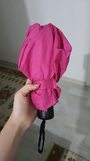 pembe semsiye