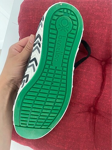 38 Beden siyah Renk Benetton spor ayakkabı