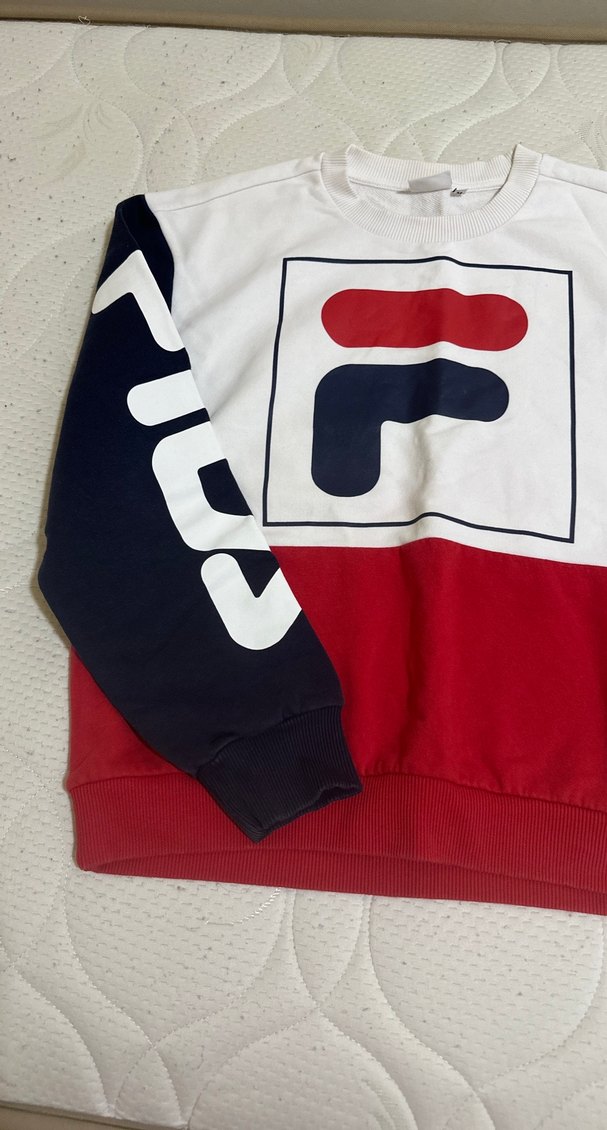 Kadın Kırmızı Baskılı Kısa Sweatshirt - Görsel 3