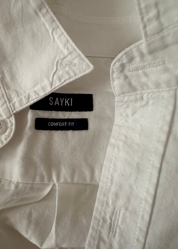 Düğmeli Beyaz Gömlek - Görsel 2