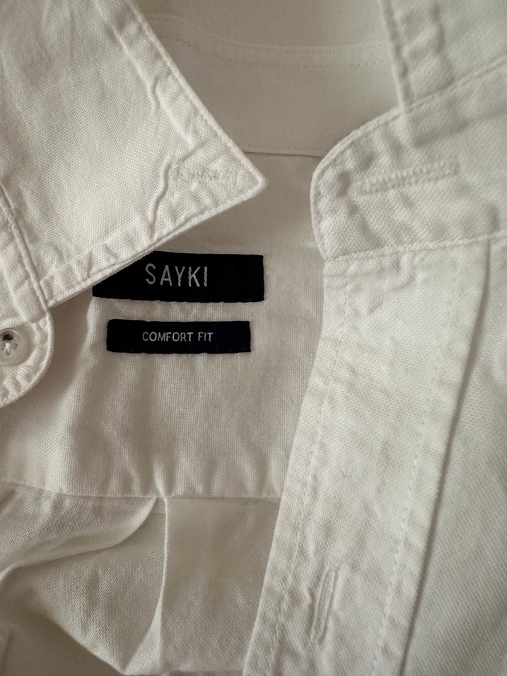 Düğmeli Beyaz Gömlek - Görsel 2