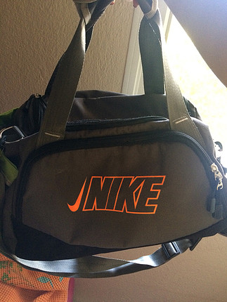 Nike Seyahat Çantası