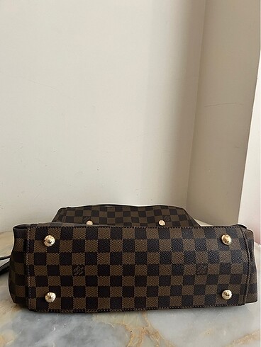 Beden kahverengi Renk Louis Vuitton çanta