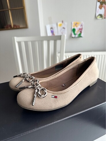 36 Beden orjinal tommy hilfiger babet
