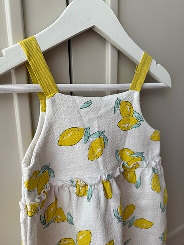 Zara 3-4 yas limonlu elbise