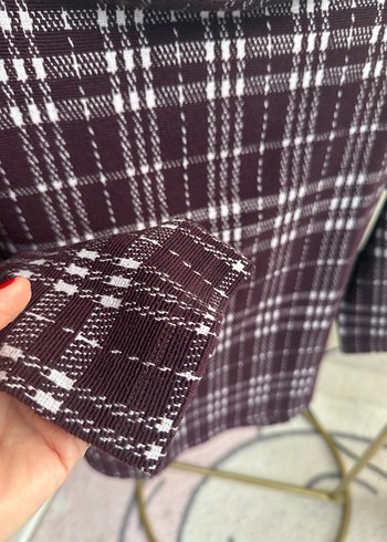 Bordo Ekose Desenli Kadın Kazak - Görsel 3