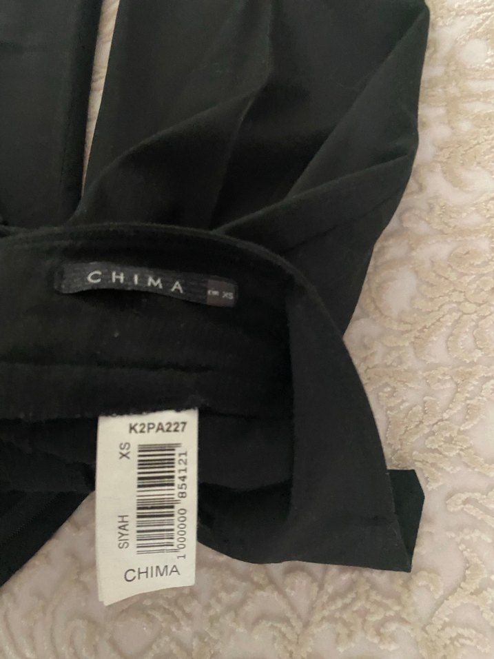 Düğmeli Siyah Kadın Kumaş Pantolon - Görsel 3