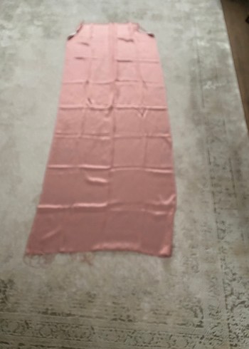 Kadın Parlak Pembe Saten Şal - Görsel 3
