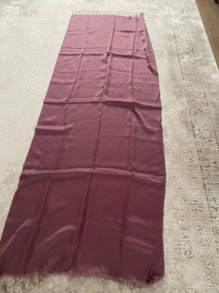 Kadın Parlak Pembe Saten Şal - Görsel 2