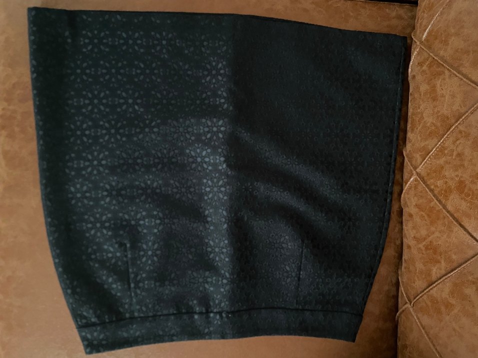 Düğmeli Siyah Midi Kumaş Pantolon - Görsel 2