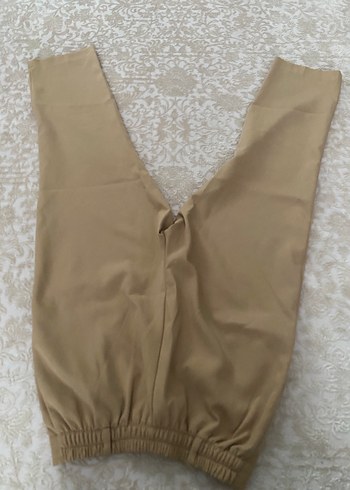Bej Düğmeli Kadın Kumaş Pantolon.38 beden uyumlu - Görsel 2