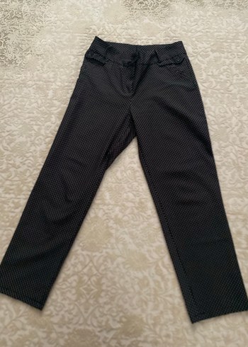 Düğmeli Siyah Kadın Kumaş Pantolon.38 beden uyumludur - Görsel 2