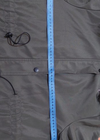 Haki yeşil Düğmeli Uzun Kadın Yağmurluk - Görsel 5