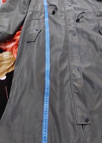 Haki yeşil Düğmeli Uzun Kadın Yağmurluk - Görsel 3