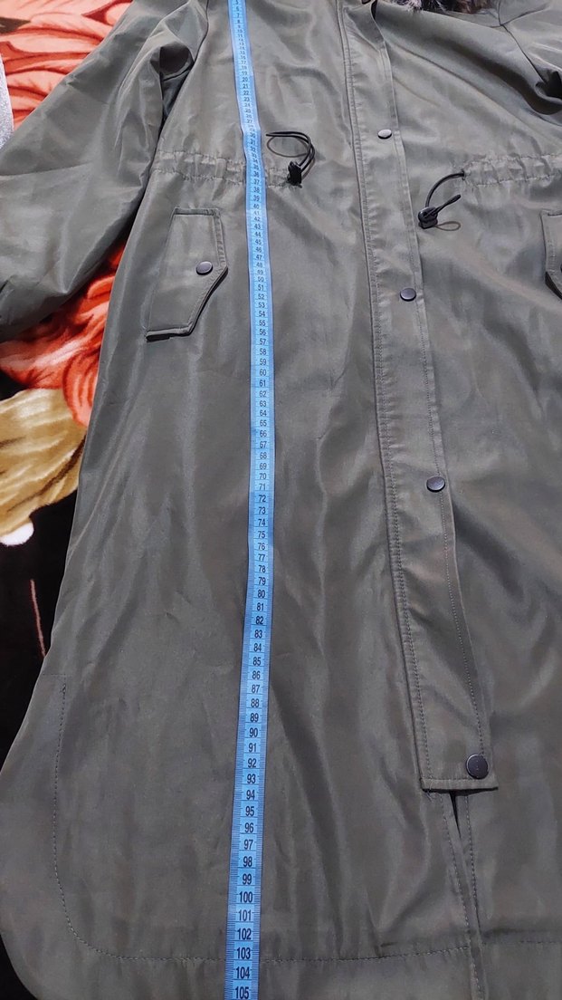 Haki yeşil Düğmeli Uzun Kadın Yağmurluk - Görsel 3